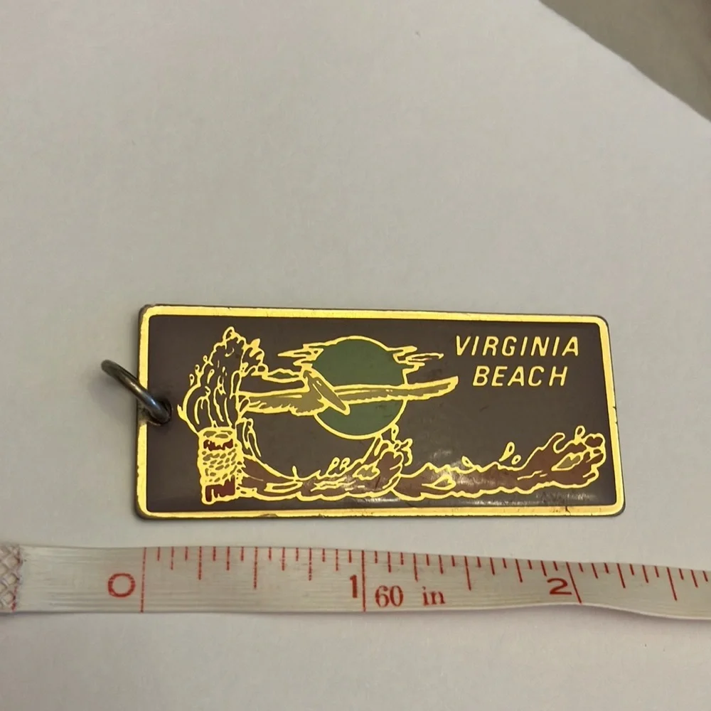 Vintage lightwt metal key fob key chain .. or make into pendant Virginia Beach